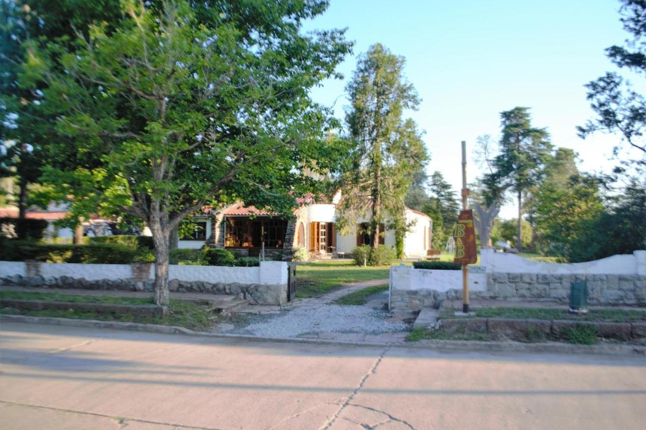 Casa De Huespedes - B&B Villa Giardino Εξωτερικό φωτογραφία