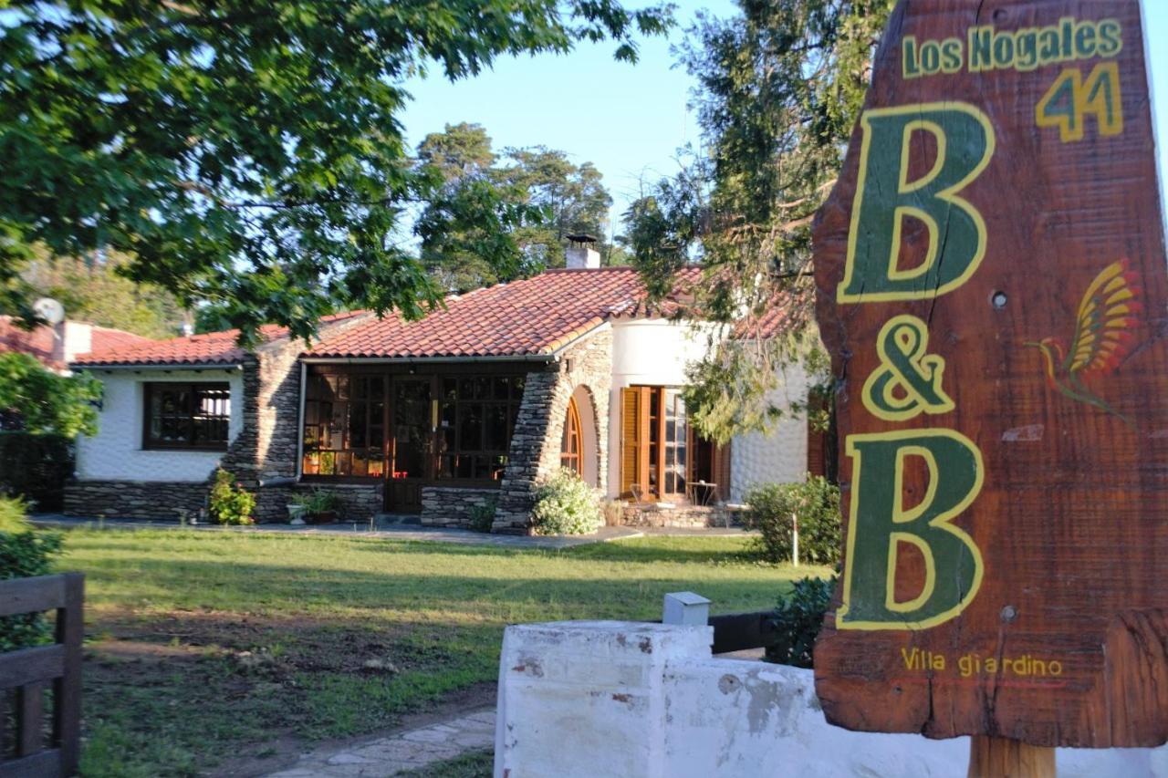 Casa De Huespedes - B&B Villa Giardino Εξωτερικό φωτογραφία