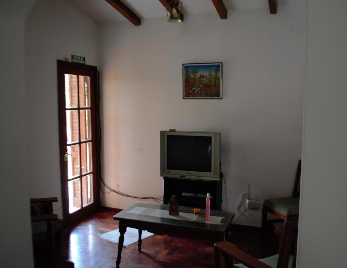 Casa De Huespedes - B&B Villa Giardino Εξωτερικό φωτογραφία
